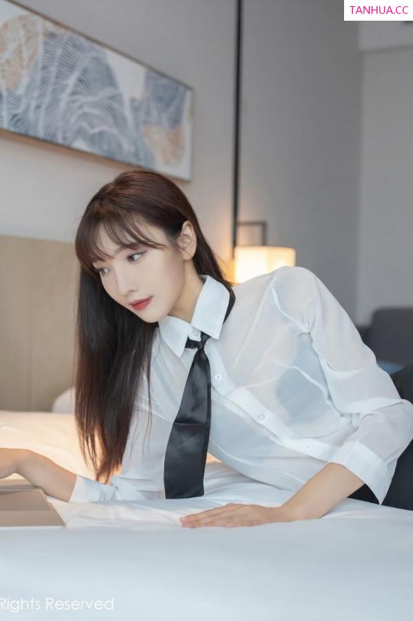 陆萱萱  女神总裁陆萱萱 双人房的故事第13张图片